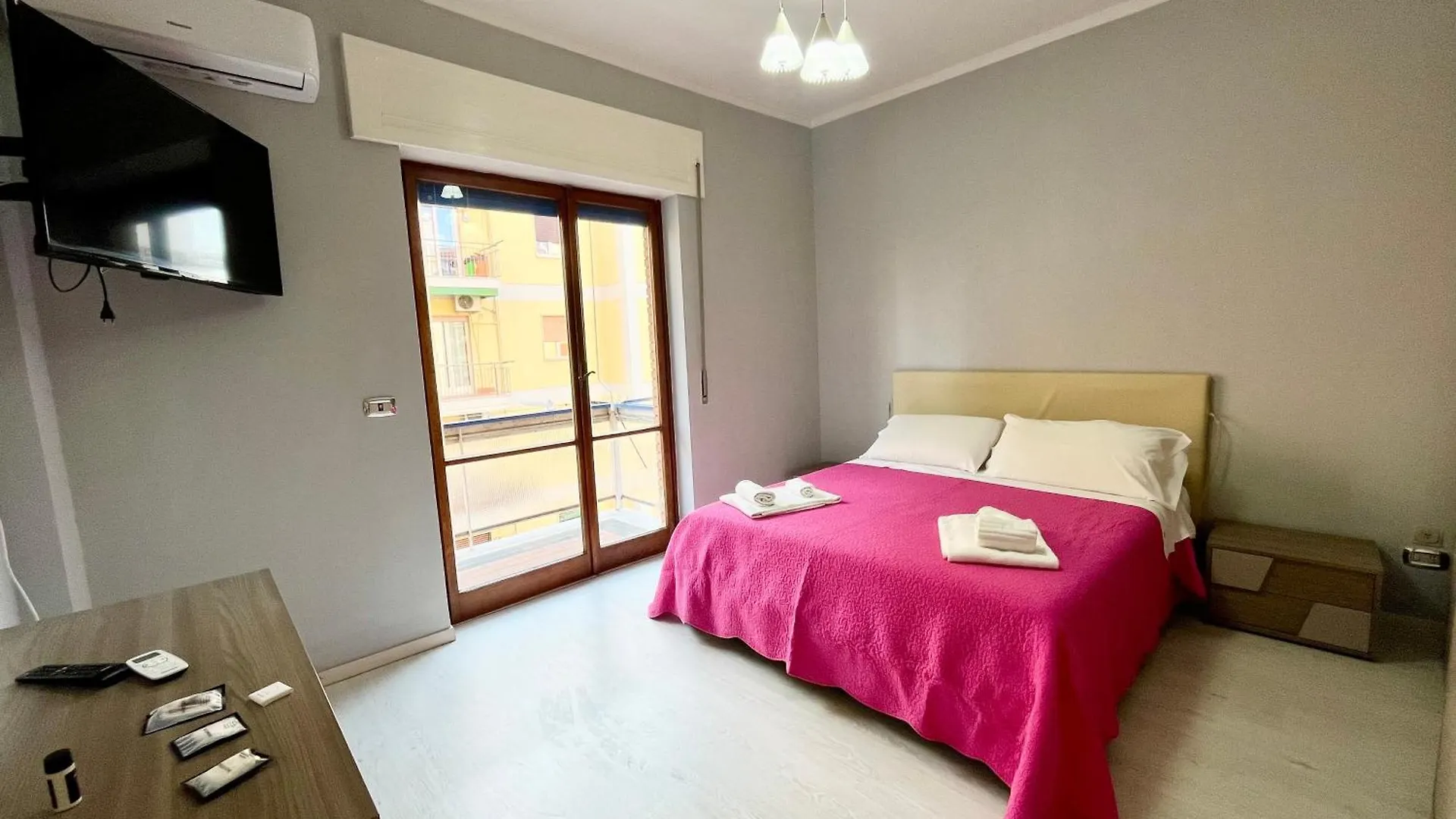 Greta'S Apartment San Giorgio a Cremano Italy